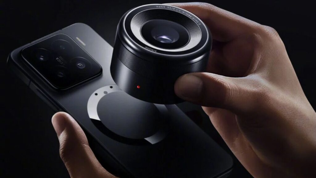Xiaomi Detachable Magnetic Camera Lens Enters Production, Launch Expected in 2026